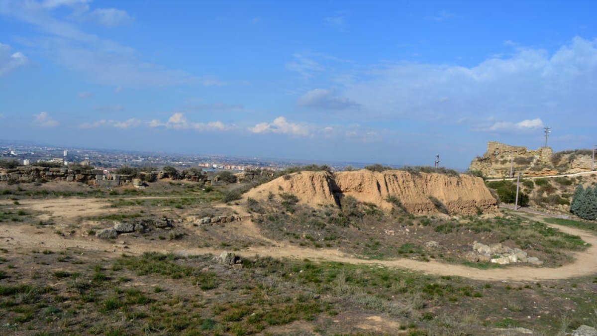 Una vista del Baluard del Rei de la Seu Vella