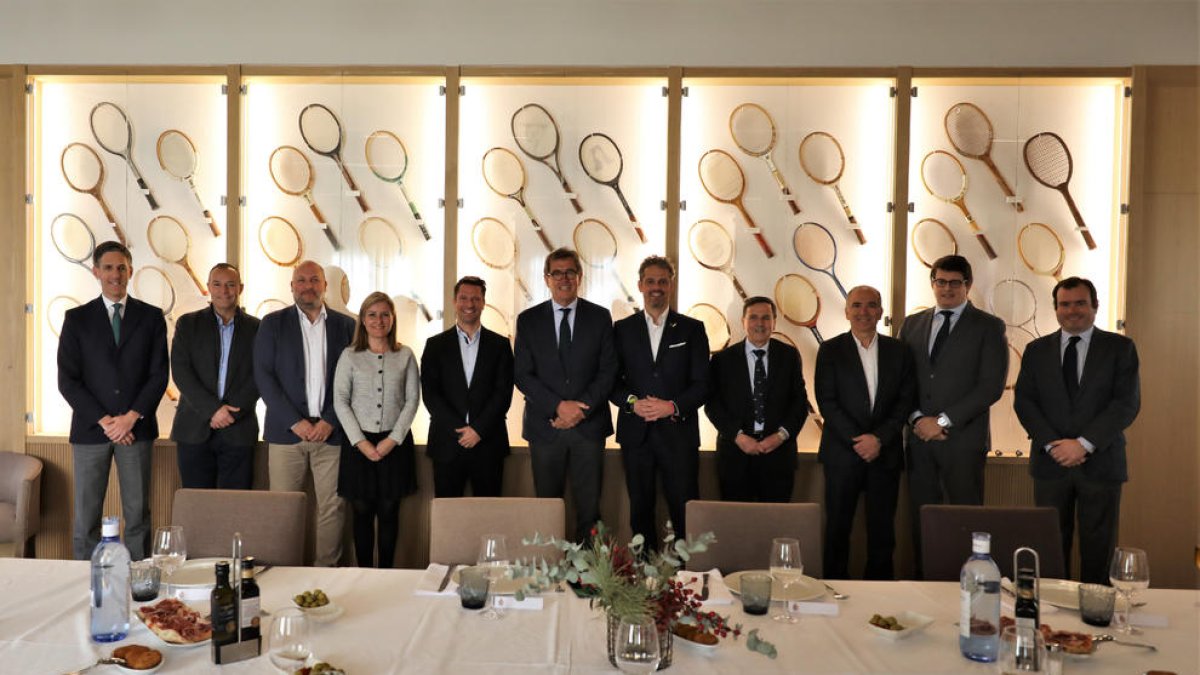 Directivos del RCT Barcelona y presidentes de los clubes participantes se reunieron ayer en una comida.