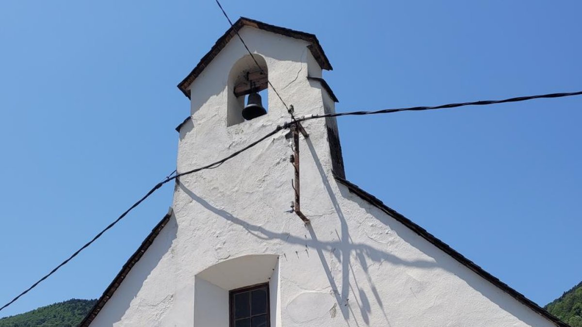 L'ermita de la Pietat forma part de tot un conjunt de set temples al Baix Aran