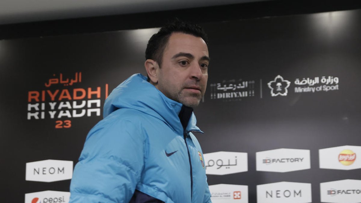 Xavi, ayer, antes de su comparencia previa al partido de hoy en Riad. 