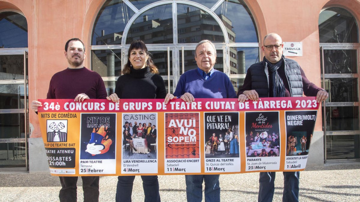 Presentación ayer de la nueva edición del Concurs de Grups de Teatre Ciutat de Tàrrega.