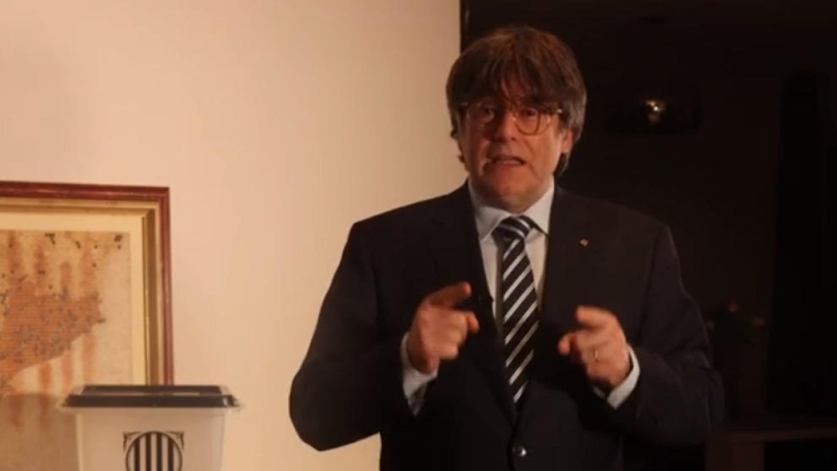 El expresident Carles Puigdemont durante la comparecencia ofrecida ayer.