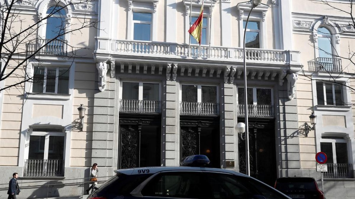 Los vetos entre progresistas y conservadores del CGPJ impiden renovar el Tribunal Constitucional