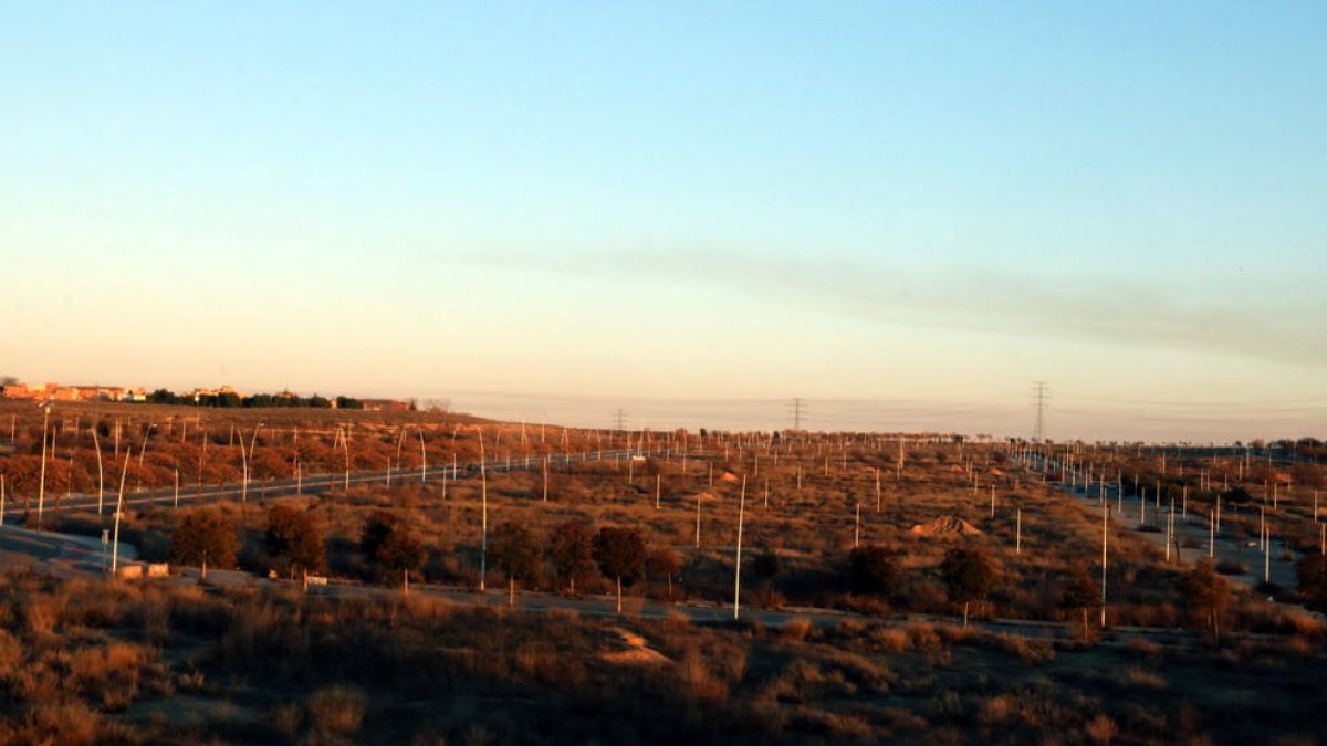 La zona de Torre Salses (SUR-42) de Lleida on Eurofund i Frey projecten construir un parc comercial i d'oci

Data de publicació: dimecres 09 de febrer del 2022, 13:30

Localització: Lleida

Autor: Salvador Miret