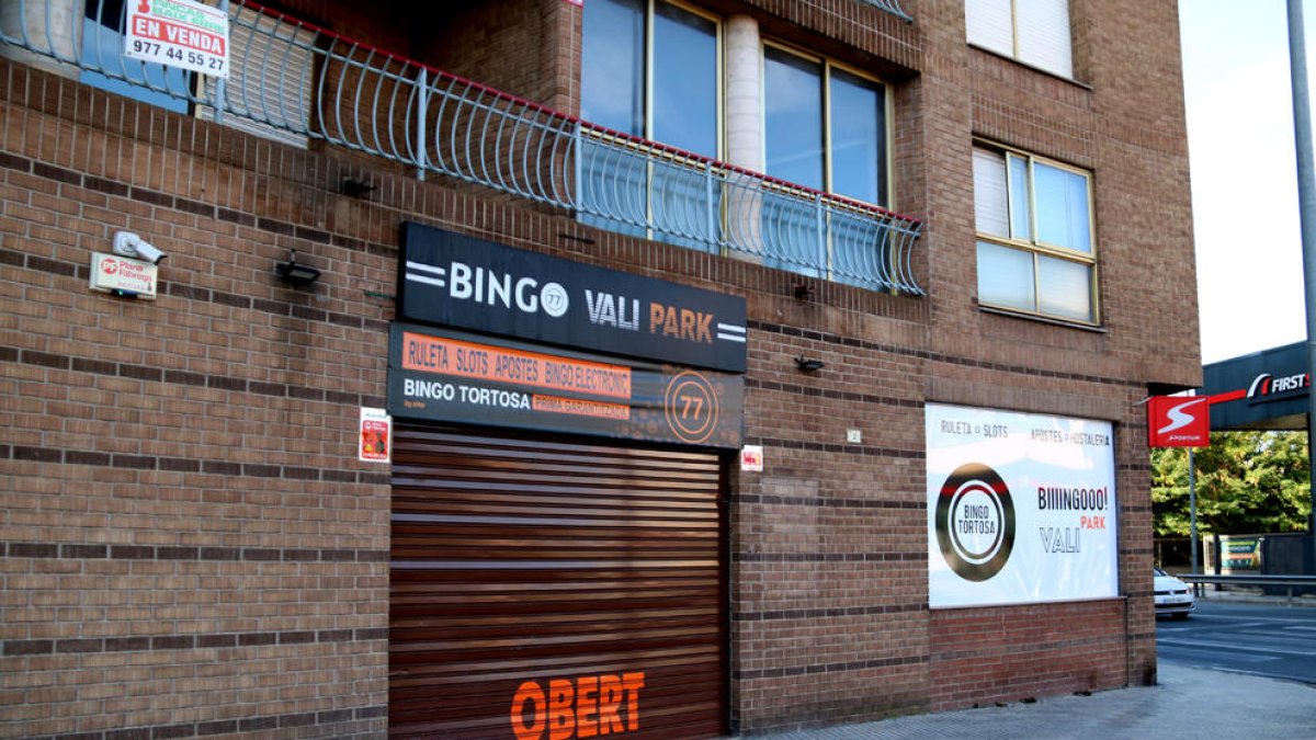 La víctima mortal en l'atracament del bingo de Tortosa va rebre un tret al cap