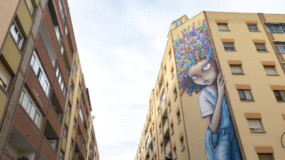 Mural de la francesa Vinie en Cappont, Lleida.