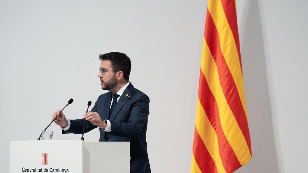 El President, Pere Aragonès, ayer durante su discurso en el 90 aniversario de la Comissió Jurídica.