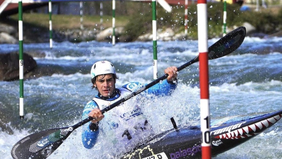 Pau Echaniz va superar l’eliminatòria de K1.