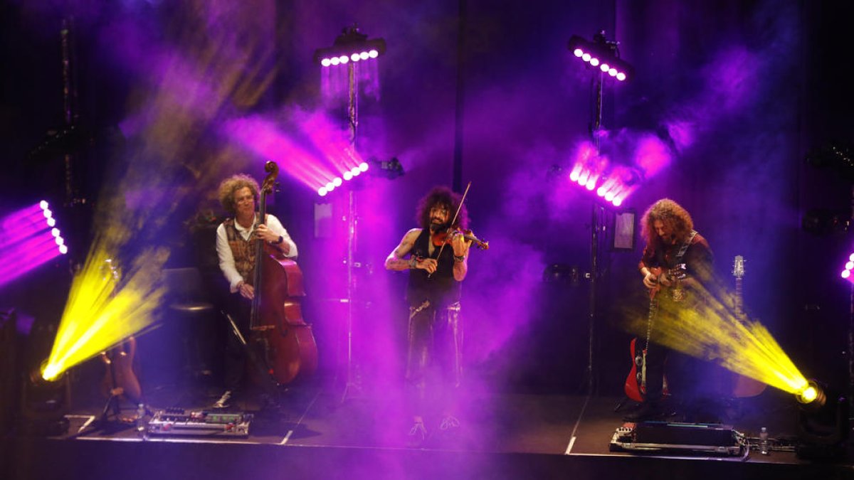 Ara Malikian, ayer durante su concierto en la Llotja.