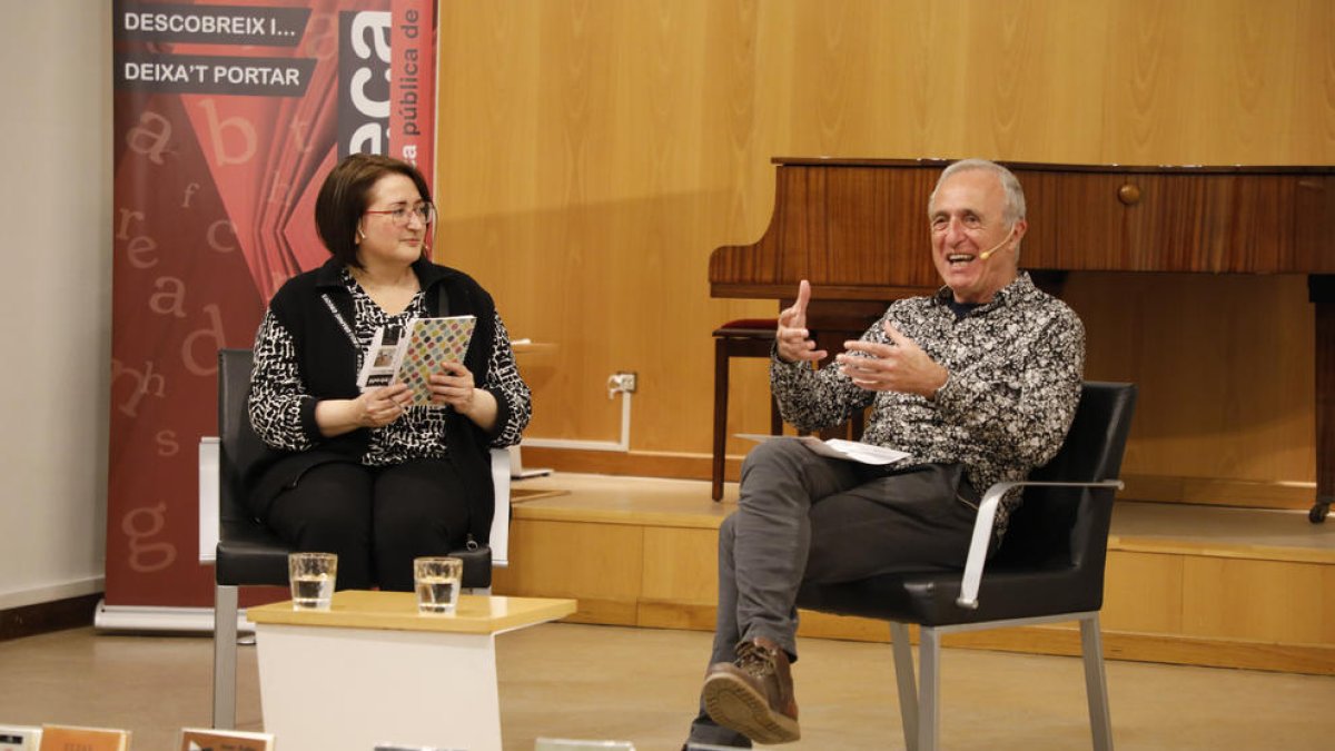 Miquel Àngel Estradé, en el cicle 'Els 10 de...' a la Biblioteca de Lleida