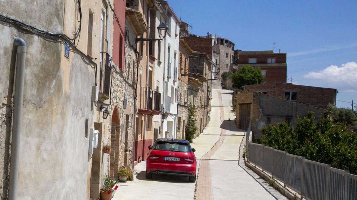 La calle Sol de Maldà, donde se encuentra esta antigua vivienda. 