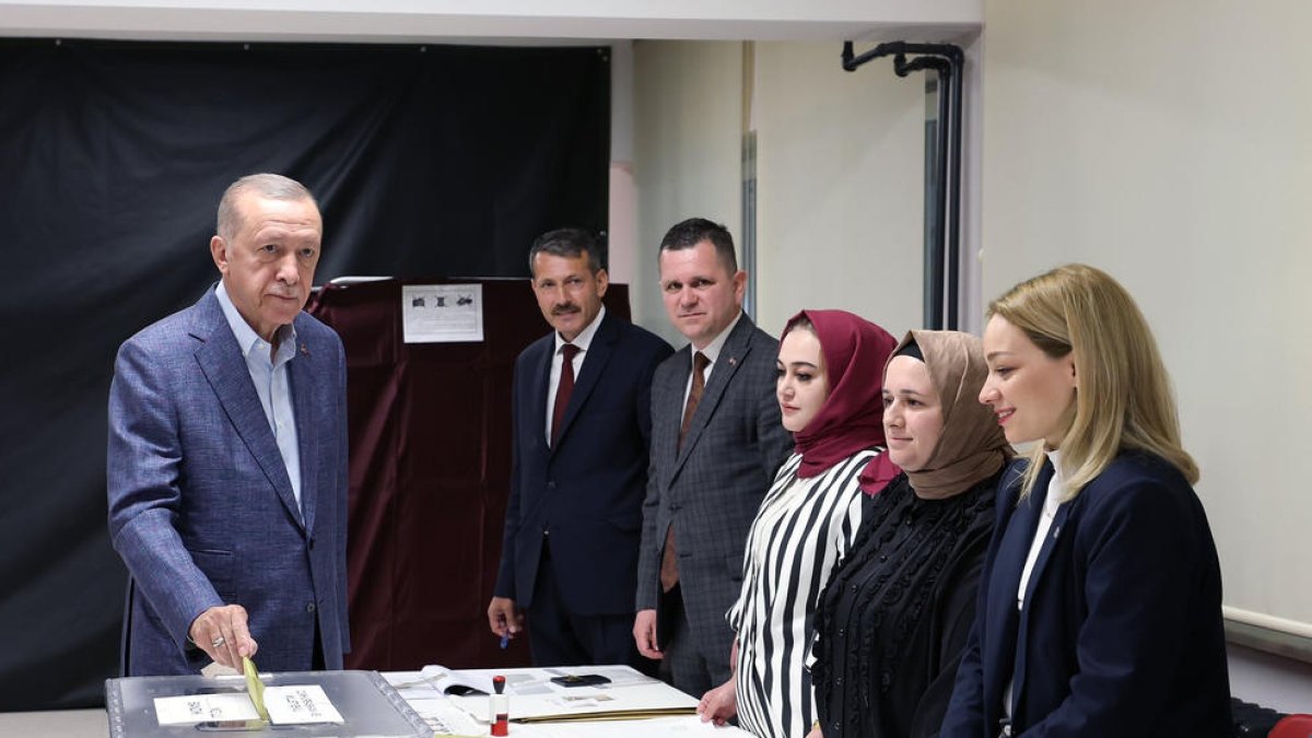 Erdogan votando en los comicios del pasado domingo.