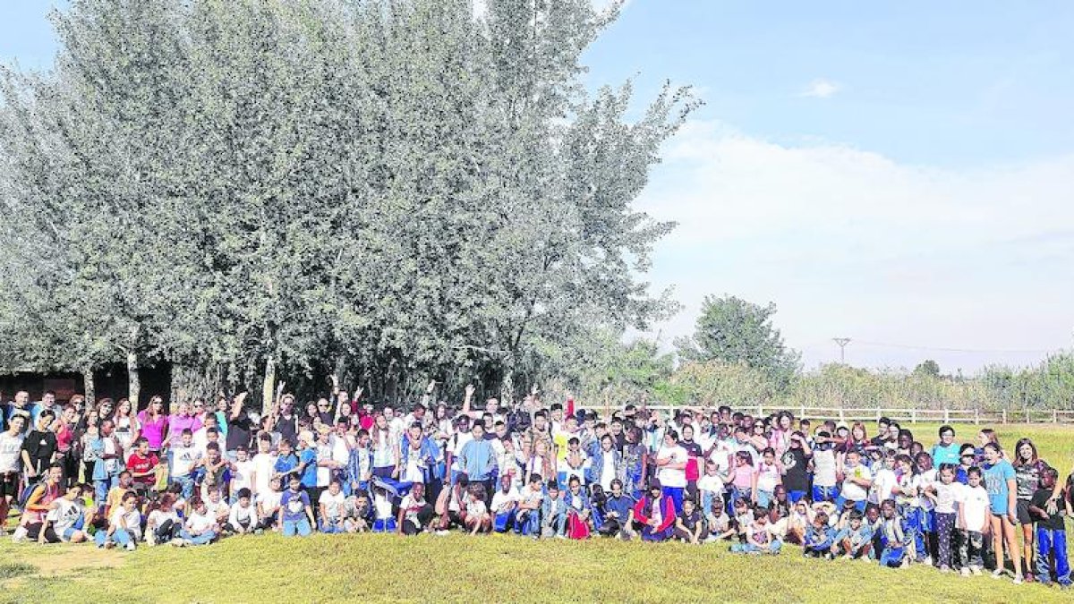 Jornada de convivencia del Insitut Escola Torre Queralt en La Mitjana