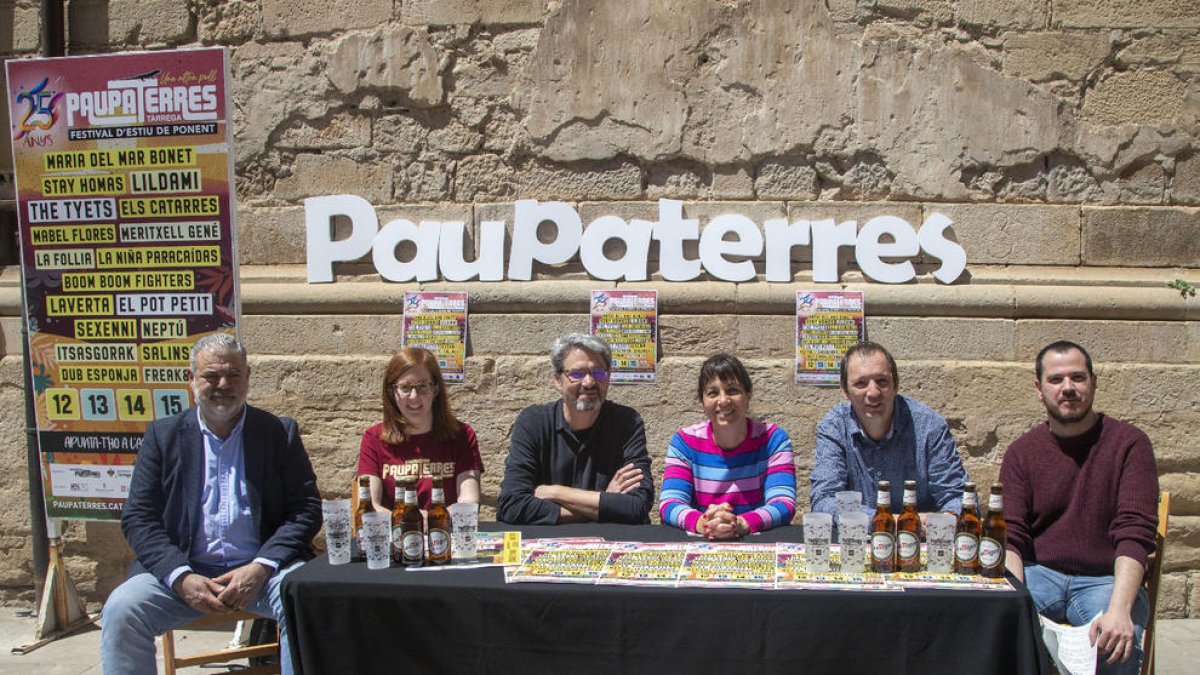 Presentació ahir a la plaça Major de Tàrrega del Paupaterres.