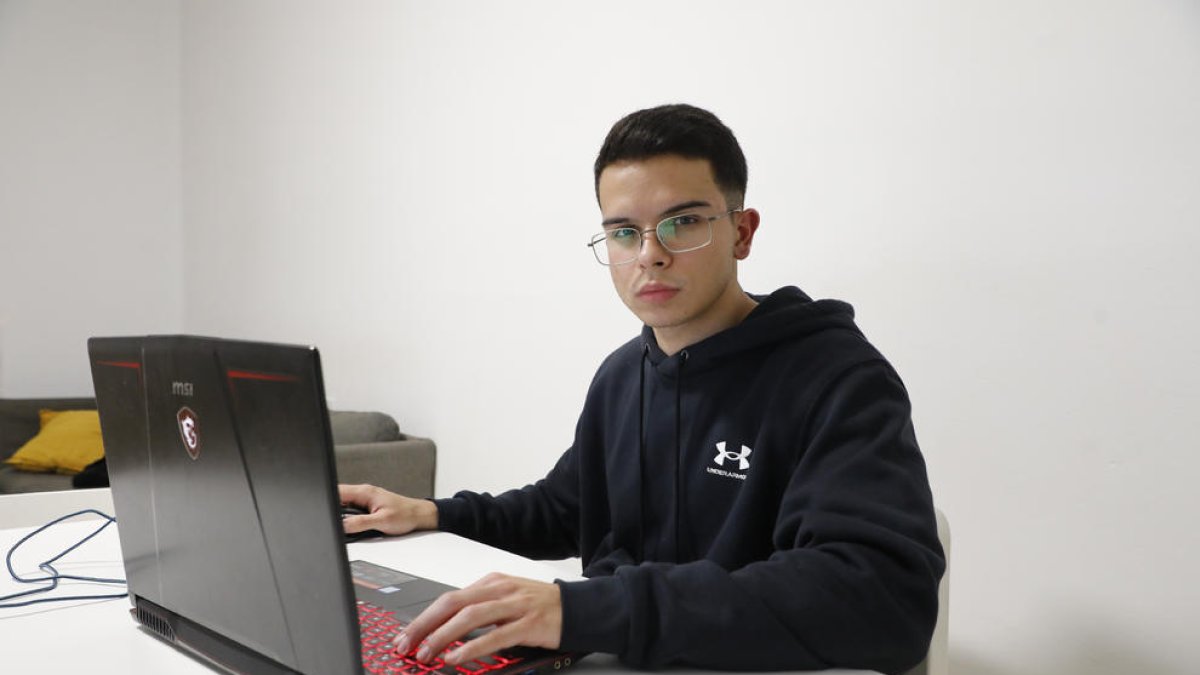 Oriol Lladós es profesor de Informática en el instituto de Tremp y el docente más joven de Lleida. 