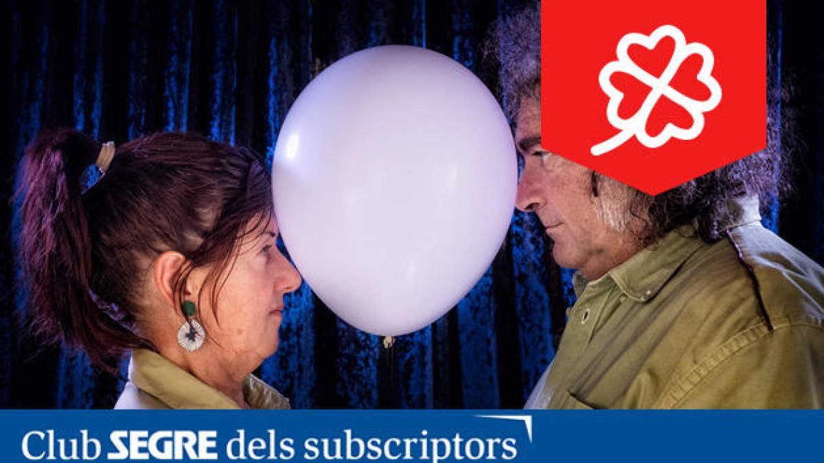 Una obra d'Escarlata Circus amb Bet Miralta i Jordi Aspa com a protagonistes.