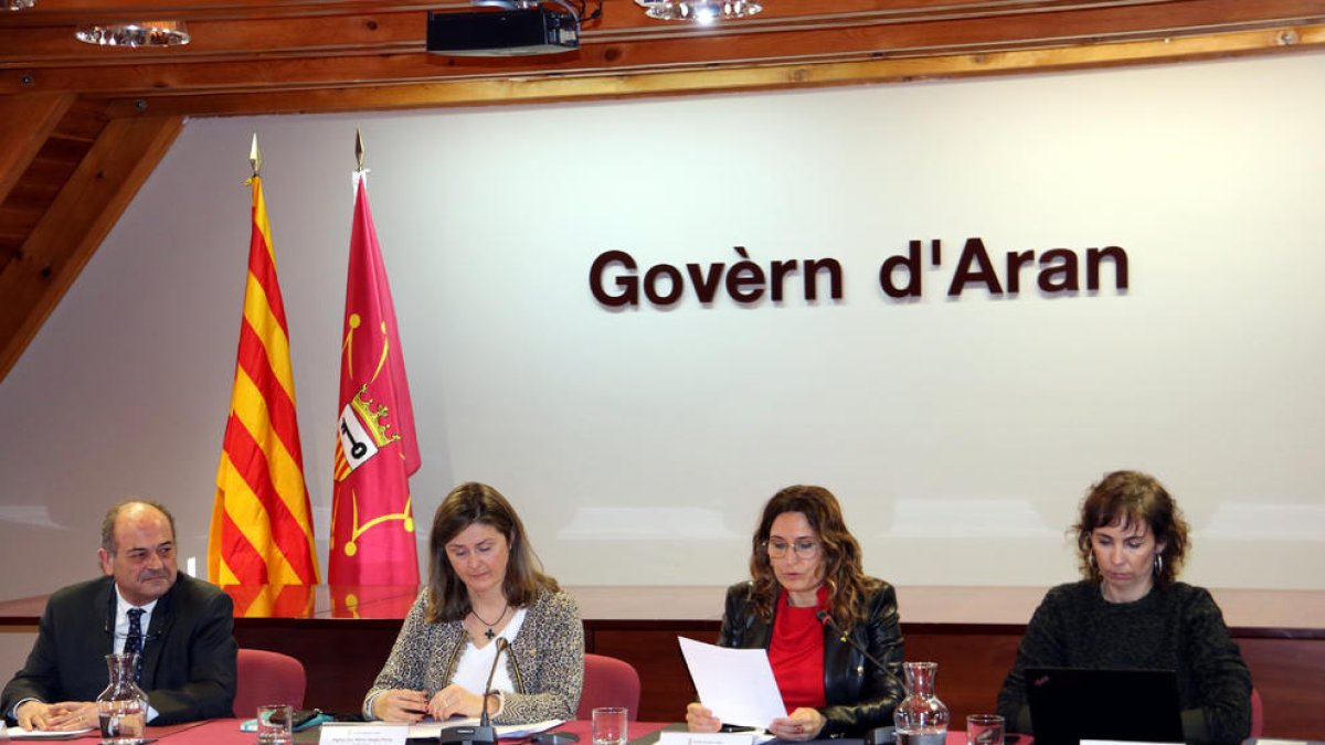 La consellera de la Presidencia, Laura Vilagrà, ha presidido la reunión bilateral Generalitat-Govèrn d'Aran.