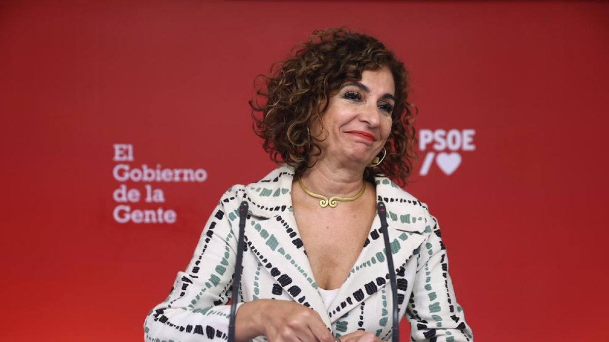 La vicesecretaria general del PSOE y ministra de Hacienda, María Jesús Montero.