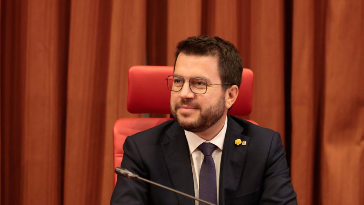 El president de la Generalitat, Pere Aragonès, abans del debat de política general al Parlament.