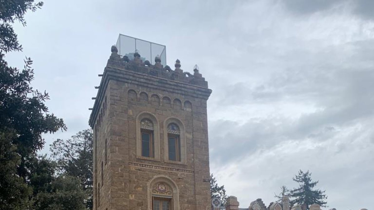 La torre de la Casa Mauri de La Pobla de Segur. 