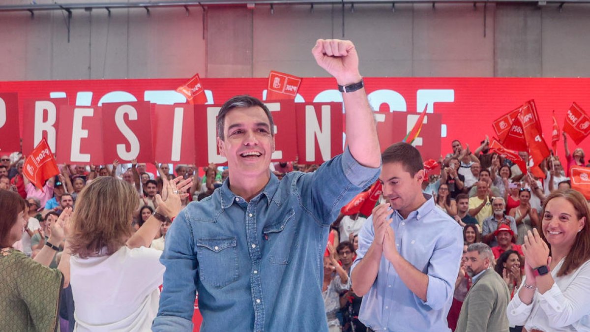 Sánchez cerró campaña con un gran acto en Madrid.