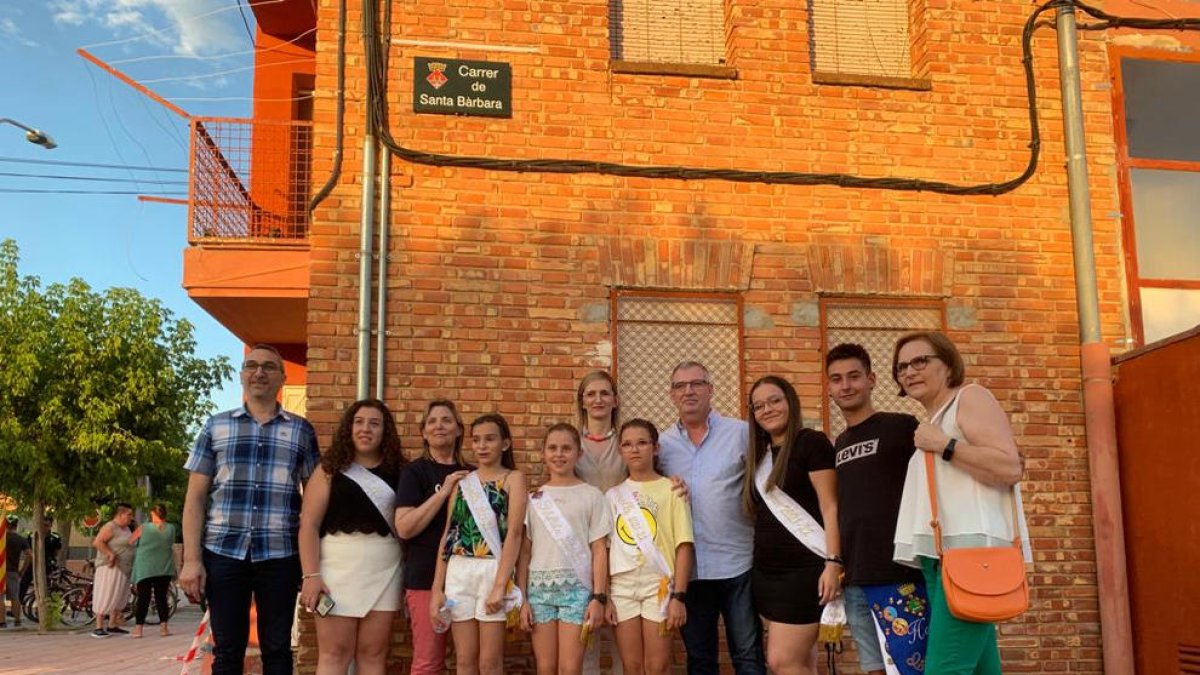 L’acte d’inauguració del carrer Santa Bàrbara, l’antic Príncep d’Astúries.