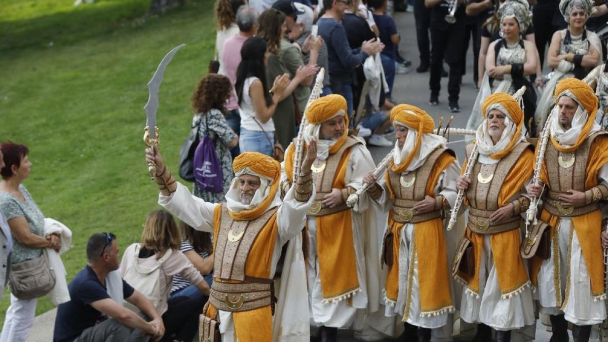 Desfilada de Moros i Cristians Lleida