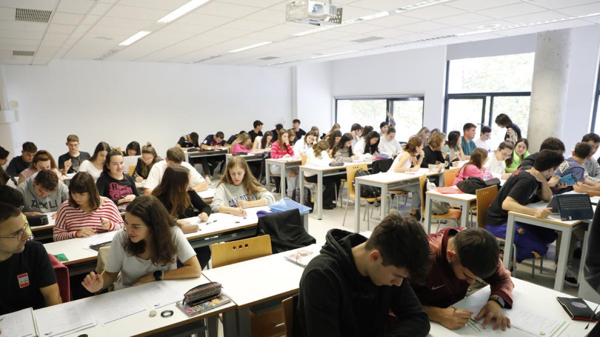 Alumnes en una classe de la facultat d’Educació el mes d’octubre passat.