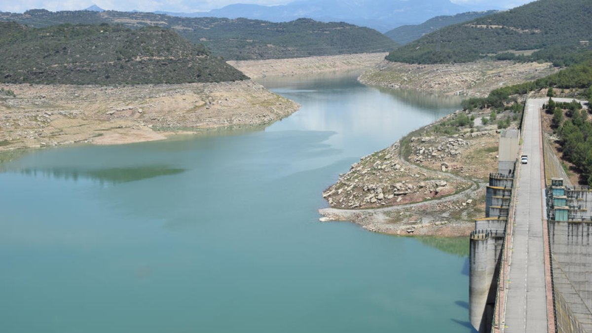 El pantà de Rialb, el 6 de juny passat. Ara està a l’11,6% de capacitat, amb 47 hectòmetres.