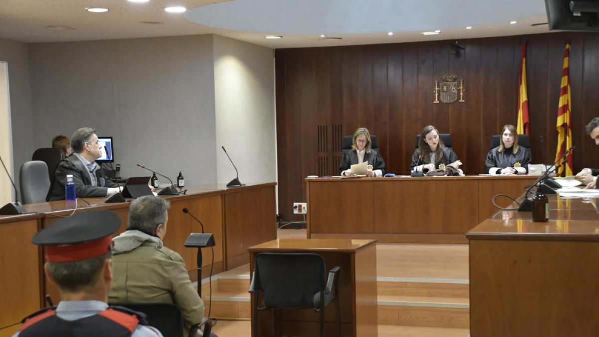 El juicio se celebró ayer en la Audiencia de Lleida.