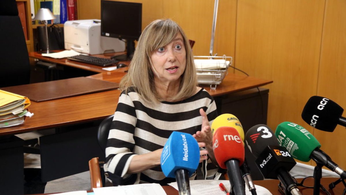 La presidenta de l'Audiència de Lleida, Lucía Jiménez, durant la presentació de la memòria judicial 2022