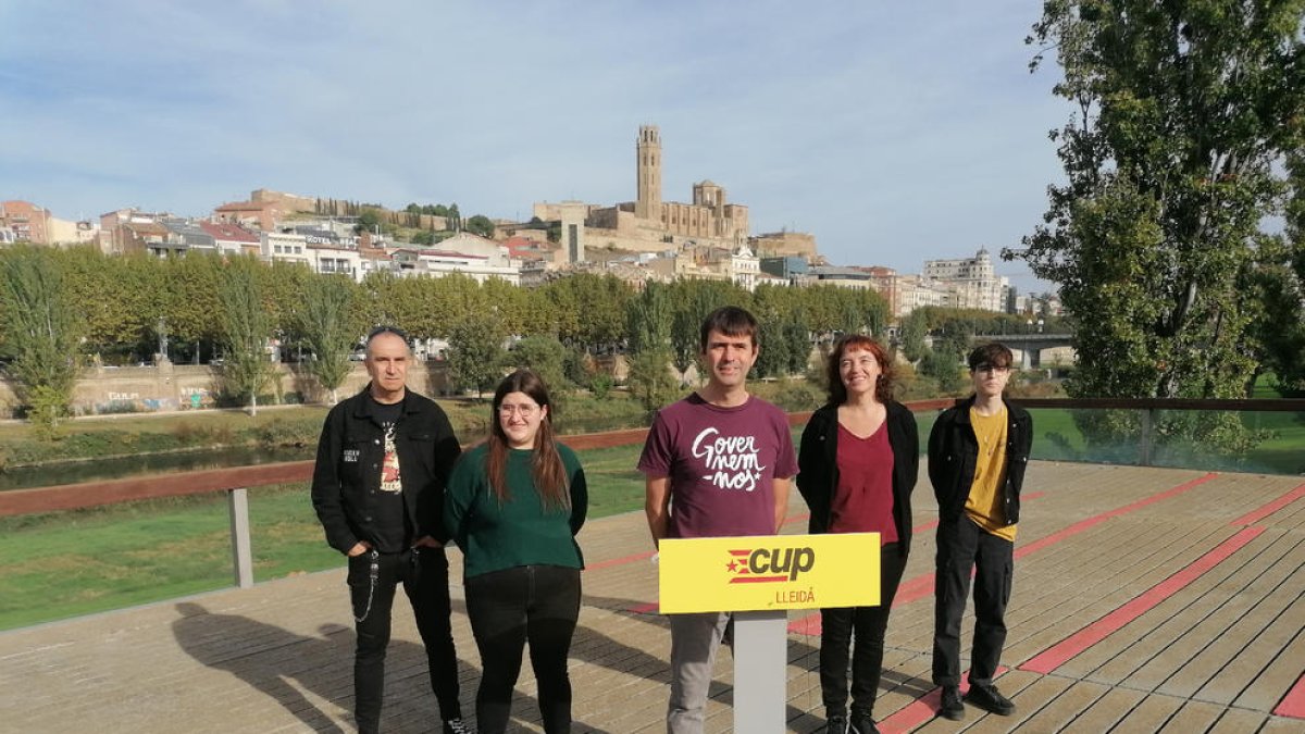 Els cinc primers candidats de la llista de la CUP a la Paeria.