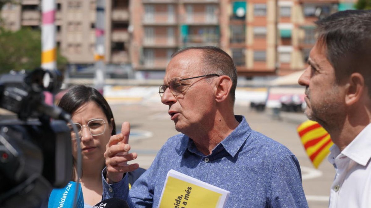 Jordina Freixenet, Miquel Pueyo i Juanjo Falcó, durant la presentació d’ahir.