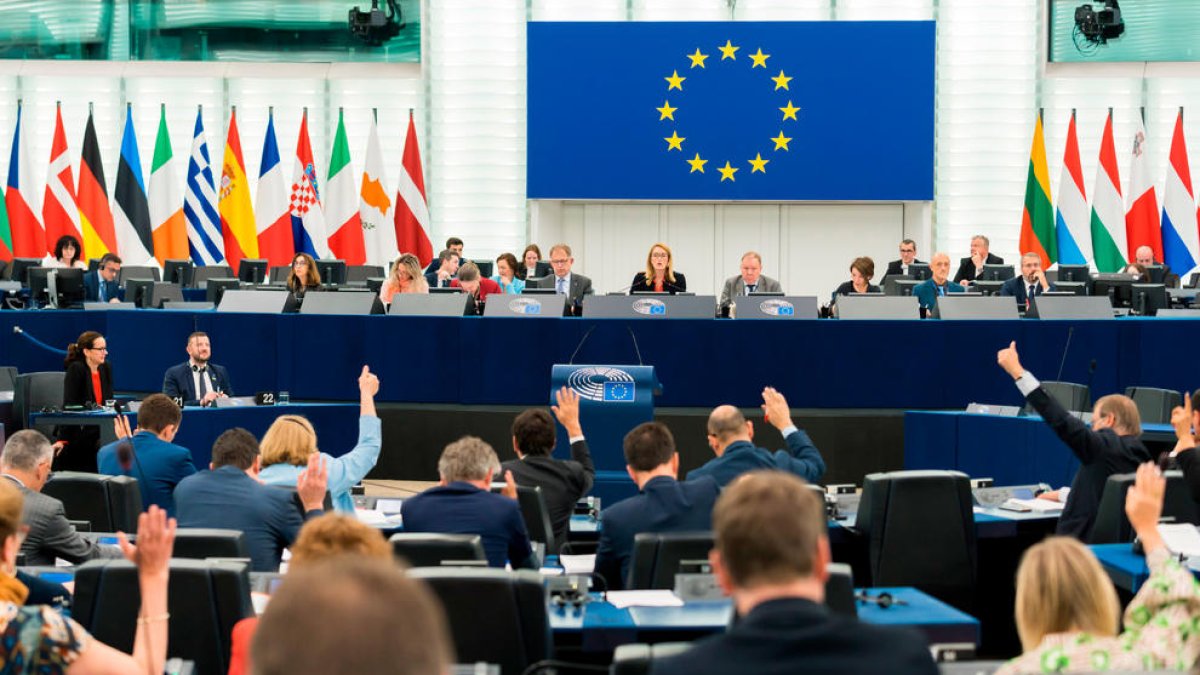Una votación del pleno del Parlamento Europeo en Estrasburgo.