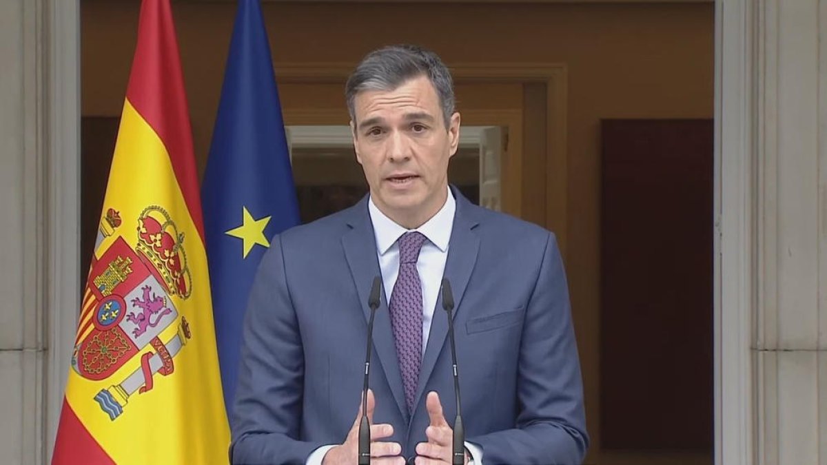 El president del govern espanyol, Pedro Sánchez, durant la declaració institucional al Palau de la Moncloa.