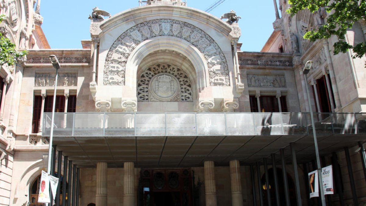 Vista de la fachada de la sede del Tribunal Superior de Justicia de Catalunya. 