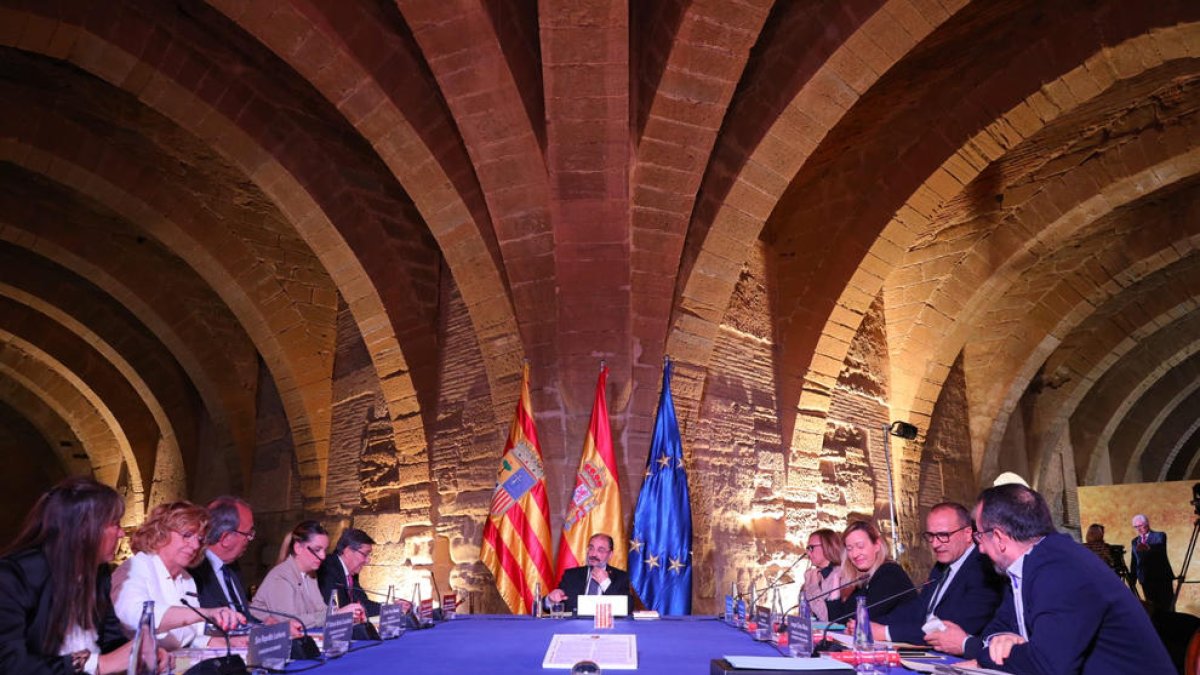 Consell de govern aragonès, a la sala capitular de Sixena.