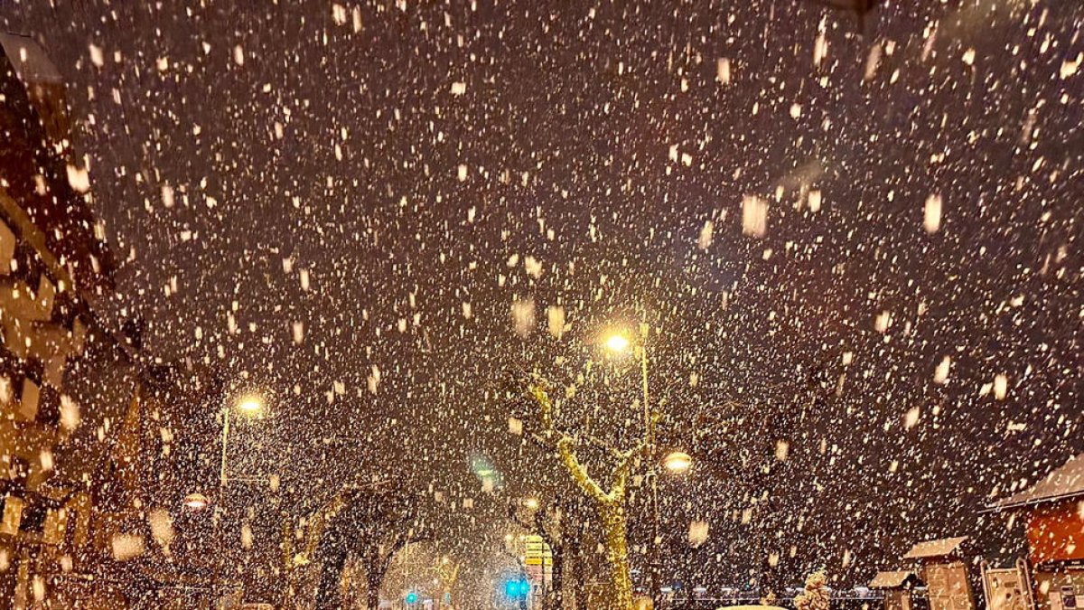La nevada de dijous a la nit a Bossòst.