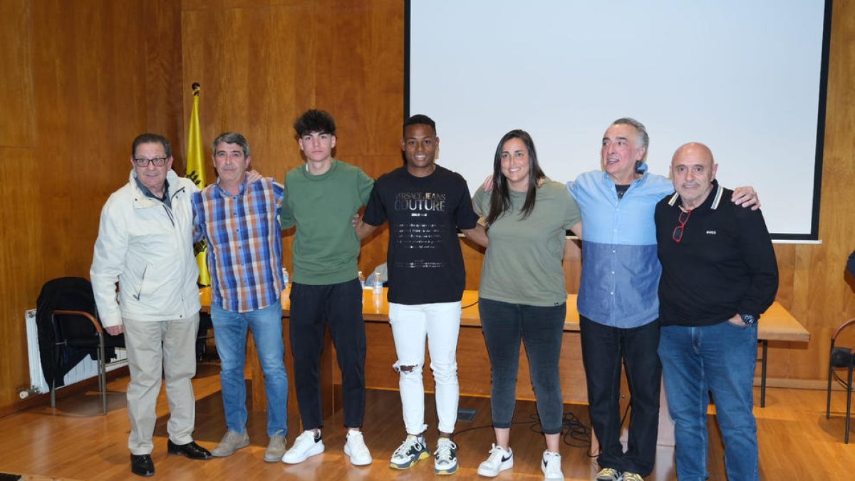 Charla de futbolistas en Alcoletge