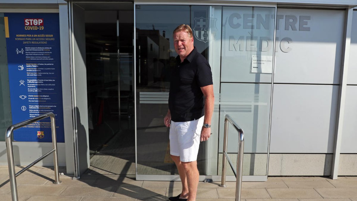 Ronald Koeman, ahir abans de fer-se la prova PCR.