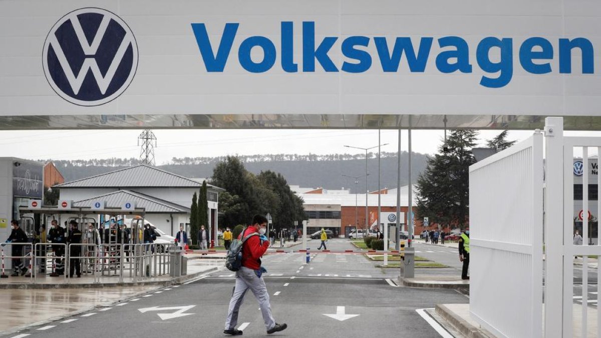 El grup Volkswagen té intenció de muntar una planta de bateries a Espanya.