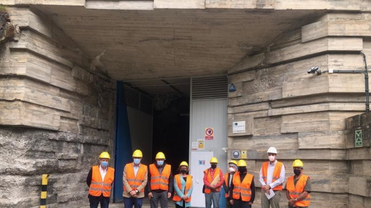 Se retomarán las visitas a la central paradas por la Covid. 