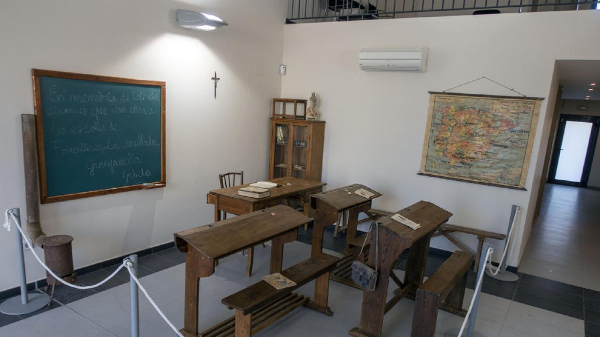 La muestra puede visitarse en la sede del consistorio de municipio, en la Curullada.