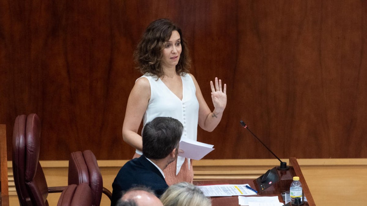 La presidenta madrilenya va dedicar ahir a Catalunya gran part del seu discurs davant l’Assemblea.