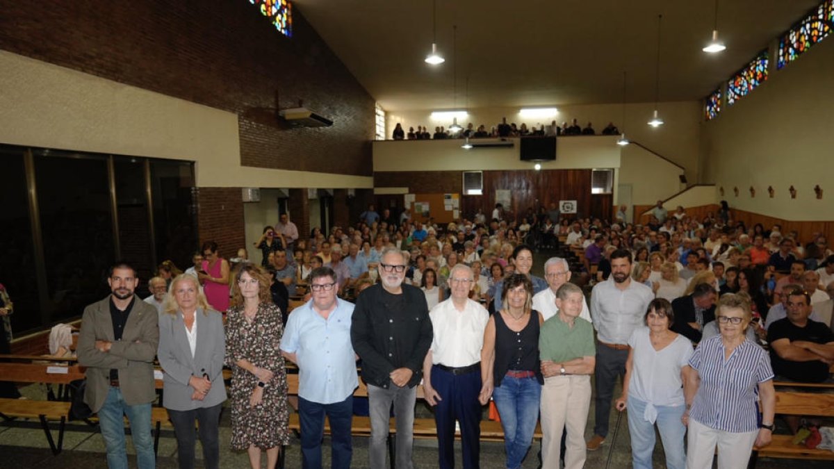 La parroquia de Sant Salvador de Pardinyes se llenó ayer.