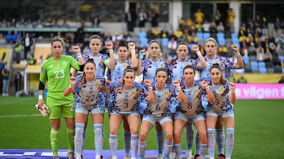 Les jugadores espanyoles van mostrar suport a Jenni Hermoso.