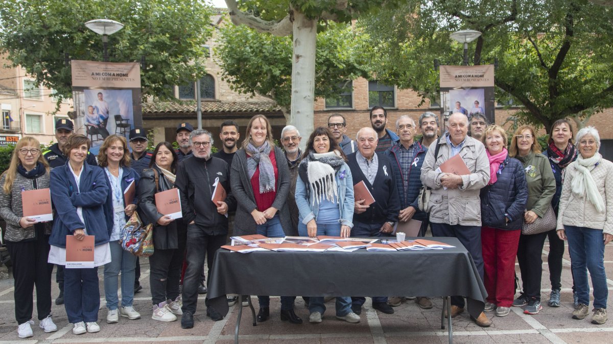 Presentació ahir dels actes del 25-N a Tàrrega.