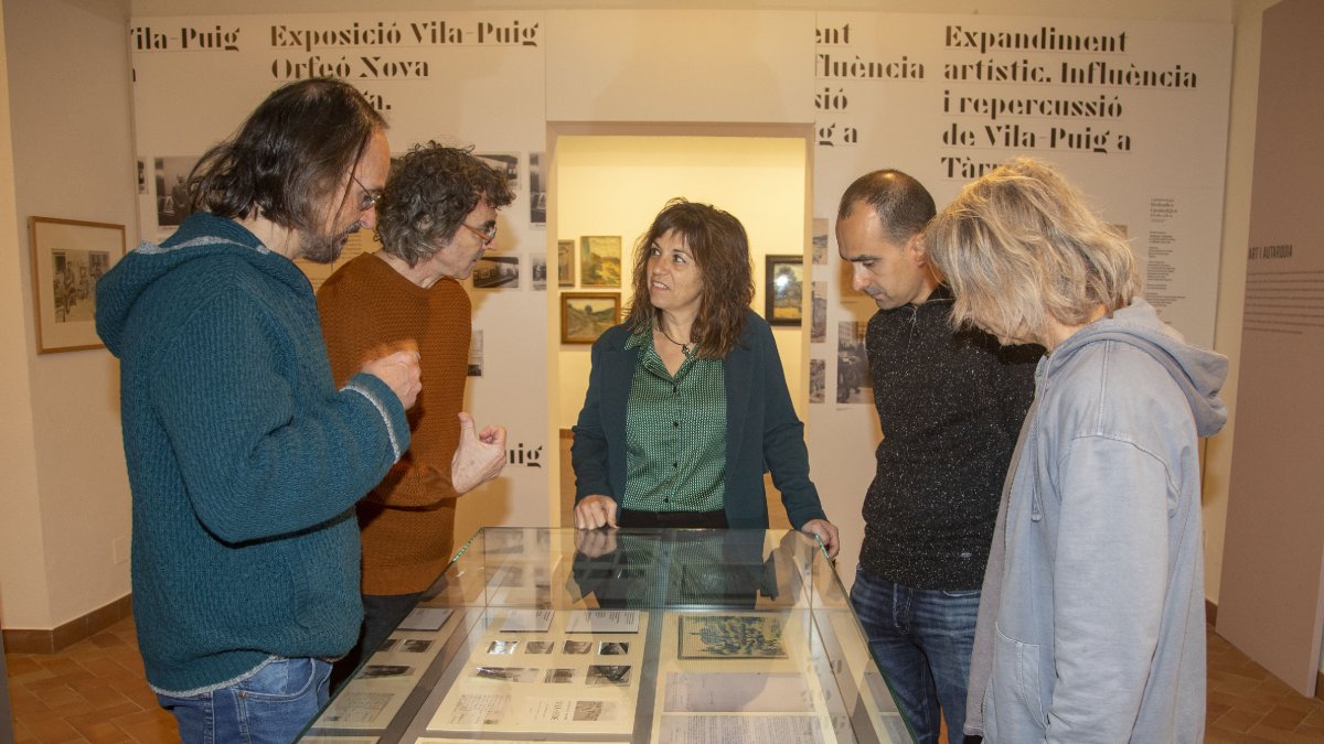 La mostra indaga en el vincle que va tenir Joan Vila-Puig amb la ciutat de Tàrrega.