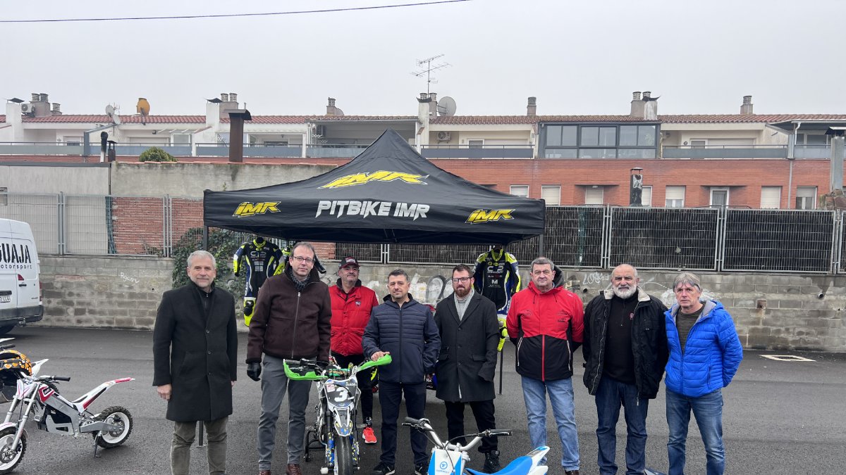 La nova escola de conducció de motos elèctriques es va presentar ahir a Mollerussa.