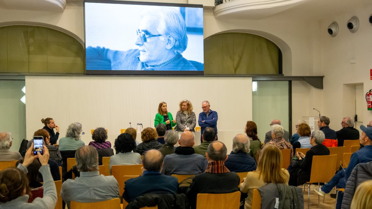 Representants d’entitats i associacions de Lleida van conèixer ahir el programa de l’Any Magre.